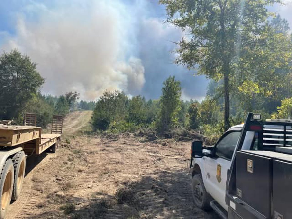 Oklahoma Forestry Services battle wildfires
