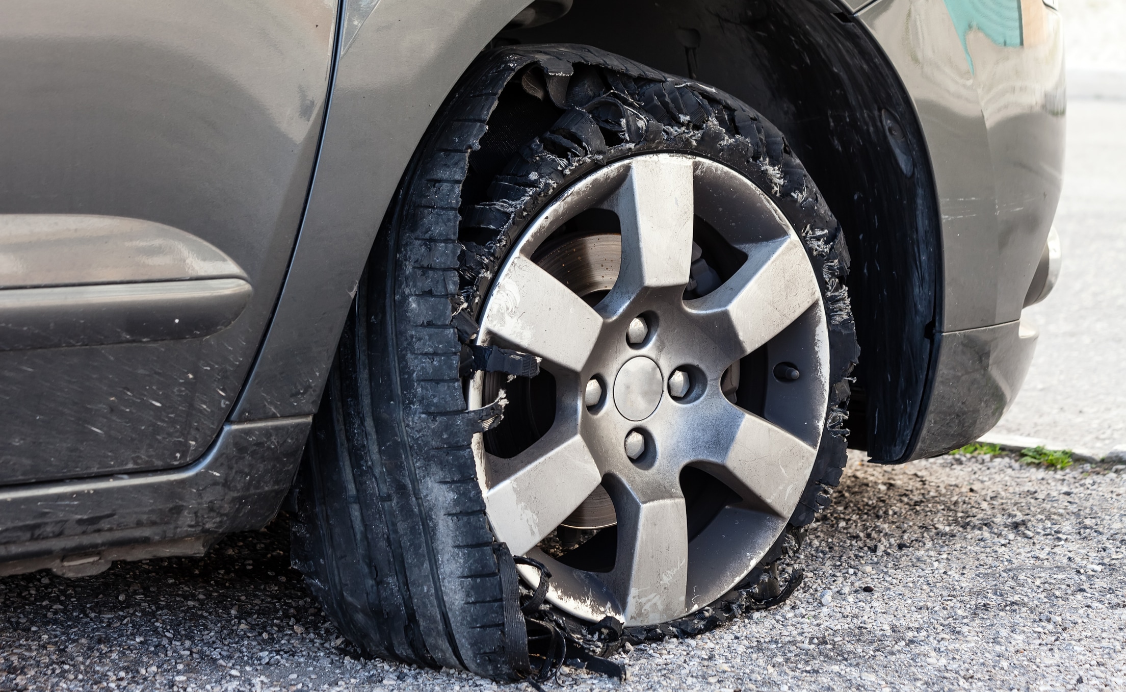 7 Steps to Protect Your Car From Potholes - Safer America